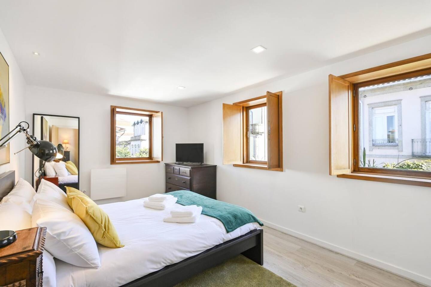 Apartamento Familiar Na Se De Braga - Afonso Henriques Buitenkant foto